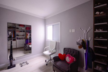 Casa à venda com 200m², 3 quartos e 2 vagas Casa à venda com 200m², 3 quartos e 2 vagasQuarto