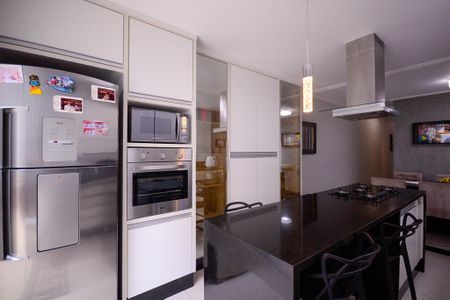 Casa à venda com 200m², 3 quartos e 2 vagas Casa à venda com 200m², 3 quartos e 2 vagasCozinha