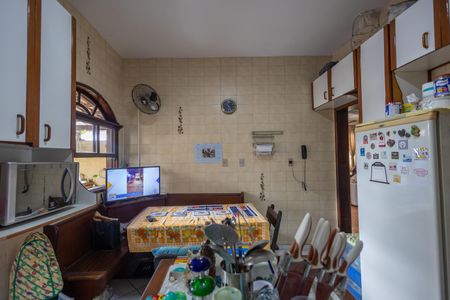 Apartamento à venda com 190m², 4 quartos e 1 vaga Apartamento à venda com 190m², 4 quartos e 1 vagaCozinha