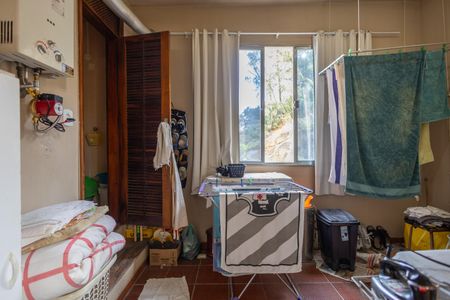 Apartamento à venda com 190m², 4 quartos e 1 vaga Apartamento à venda com 190m², 4 quartos e 1 vagaÁrea de Serviço