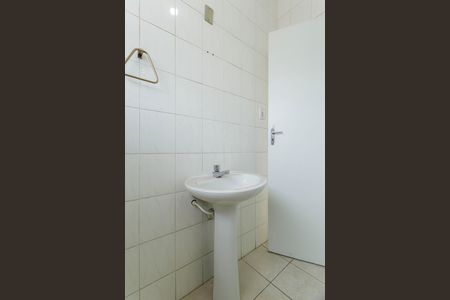 Apartamento para alugar com 74m², 2 quartos e sem vaga Apartamento para alugar com 74m², 2 quartos e sem vagaBanheiro Social