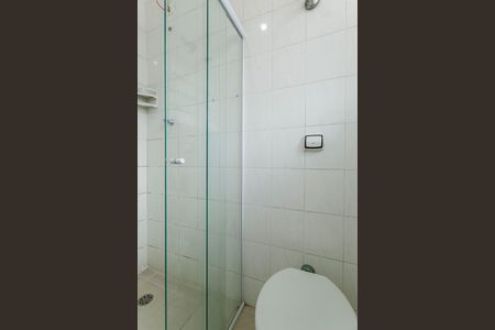 Apartamento para alugar com 74m², 2 quartos e sem vaga Apartamento para alugar com 74m², 2 quartos e sem vagaBanheiro Social