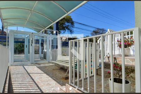 Apartamento à venda com 54m², 2 quartos e 1 vaga Apartamento à venda com 54m², 2 quartos e 1 vagaEntrada
