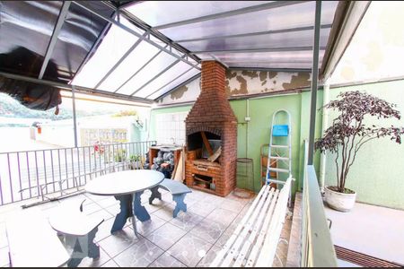 Apartamento à venda com 54m², 2 quartos e 1 vaga Apartamento à venda com 54m², 2 quartos e 1 vagaChurrasqueira