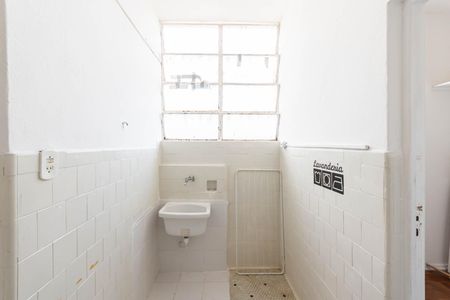 Apartamento à venda com 87m², 3 quartos e 1 vagaÁrea de Serviço