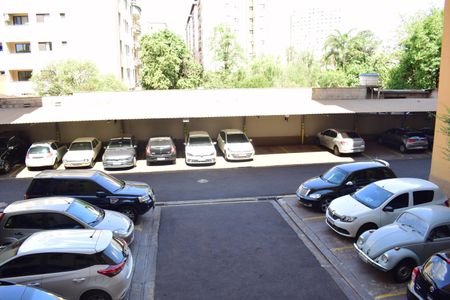 Vista da Sacada de apartamento para alugar com 3 quartos, 70m² em Jardim Palma Travassos, Ribeirão Preto