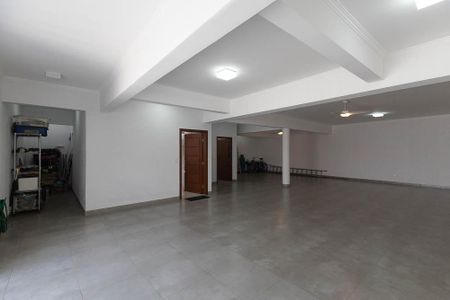 Casa à venda com 420m², 4 quartos e 6 vagasGaragem
