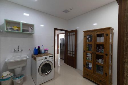 Casa à venda com 420m², 4 quartos e 6 vagasÁrea de Serviço