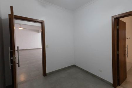 Casa à venda com 420m², 4 quartos e 6 vagasQuarto de Serviço