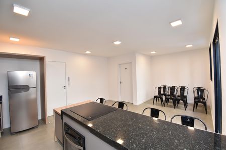 Apartamento para alugar com 36m², 2 quartos e sem vagaÁrea comum - Salão de festas