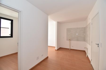 Sala/Cozinha de apartamento para alugar com 2 quartos, 36m² em Mercês, Curitiba
