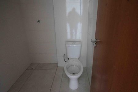 Apartamento para alugar com 40m², 2 quartos e sem vaga Apartamento para alugar com 40m², 2 quartos e sem vagaBanheiro