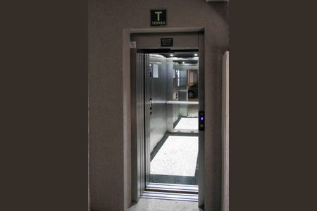 Apartamento para alugar com 40m², 2 quartos e sem vaga Apartamento para alugar com 40m², 2 quartos e sem vagaElevador