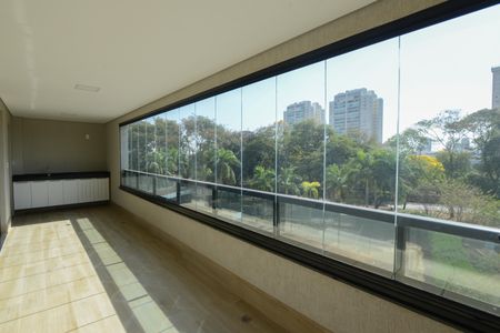 Apartamento para alugar com 144m², 3 quartos e 2 vagasSacada