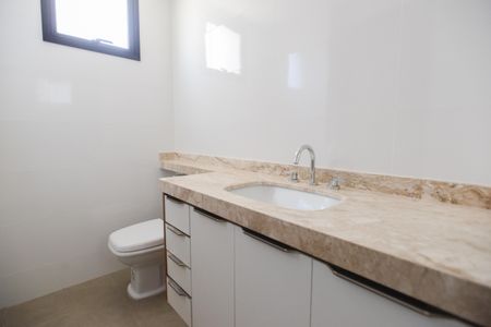 Apartamento para alugar com 144m², 3 quartos e 2 vagasBanheiro da Suíte 1