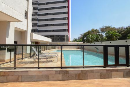 Apartamento para alugar com 144m², 3 quartos e 2 vagasÁrea comum - Piscina