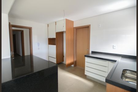 Apartamento para alugar com 144m², 3 quartos e 2 vagasCozinha
