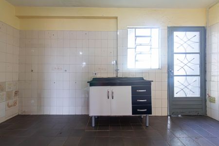 Casa para alugar com 40m², 1 quarto e sem vagaSala e Cozinha
