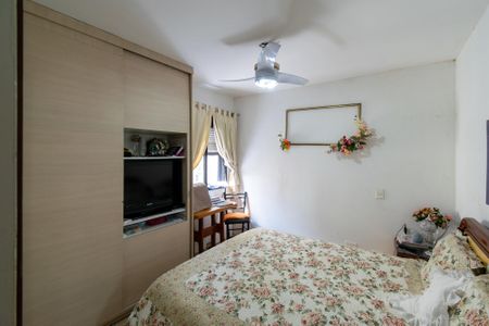 Apartamento à venda com 166m², 4 quartos e 2 vagas Apartamento à venda com 166m², 4 quartos e 2 vagasSuíte 2