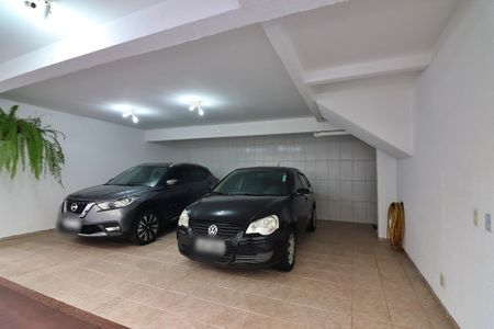 Casa de condomínio à venda com 205m², 3 quartos e 2 vagasGaragem