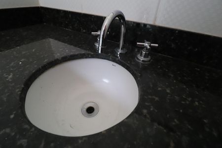 Casa para alugar com 272m², 3 quartos e 3 vagasBanheiro da Suíte 1