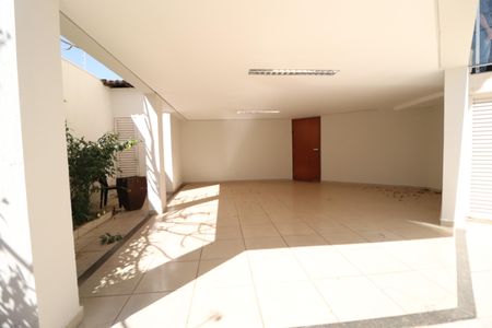 Casa para alugar com 272m², 3 quartos e 3 vagasGaragem