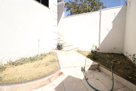 Casa para alugar com 272m², 3 quartos e 3 vagasJardim