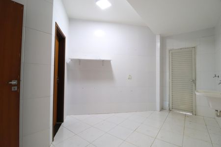 Casa para alugar com 272m², 3 quartos e 3 vagasÁrea de Serviço