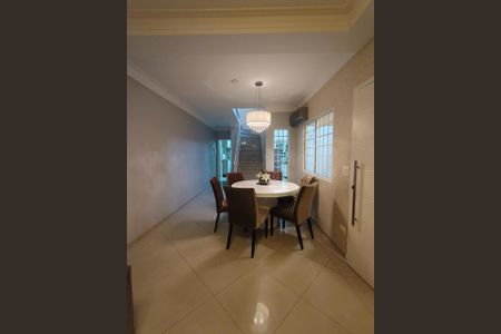Foto 01 de casa à venda com 3 quartos, 114m² em Ipiranga, São Paulo