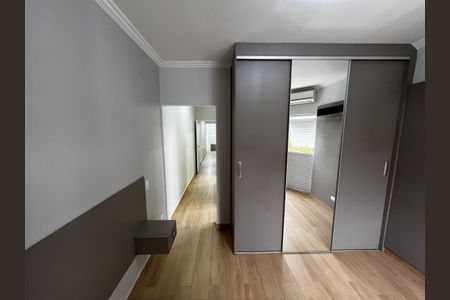 Casa à venda com 228m², 3 quartos e 5 vagasQuarto Suíte 3