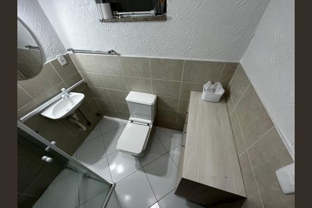 Casa à venda com 228m², 3 quartos e 5 vagasBanheiro da Garagem