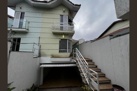 Casa à venda com 228m², 3 quartos e 5 vagasFachada