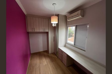 Casa à venda com 228m², 3 quartos e 5 vagasSuíte 2