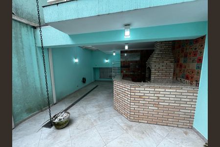 Casa à venda com 228m², 3 quartos e 5 vagasChurrasqueira
