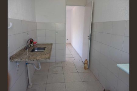 Cozinha de apartamento para alugar com 2 quartos, 42m² em Anil, Rio de Janeiro