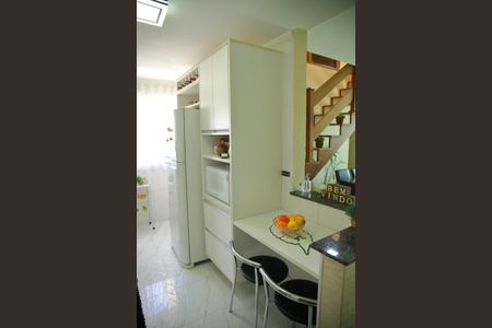 Apartamento à venda com 180m², 3 quartos e 2 vagasCozinha