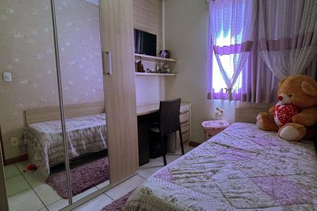 Apartamento à venda com 180m², 3 quartos e 2 vagasQuarto 2