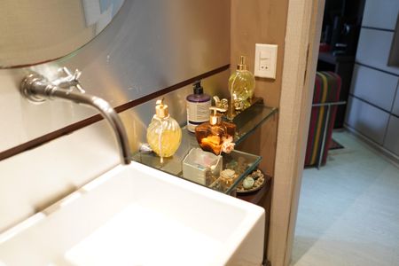 Apartamento à venda com 139m², 2 quartos e 4 vagasLavabo