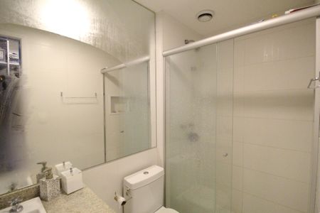Apartamento para alugar com 250m², 4 quartos e 1 vagaBanheiro da suíte 4