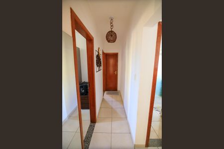 Apartamento à venda com 120m², 2 quartos e 2 vagas Apartamento à venda com 120m², 2 quartos e 2 vagasCorredor