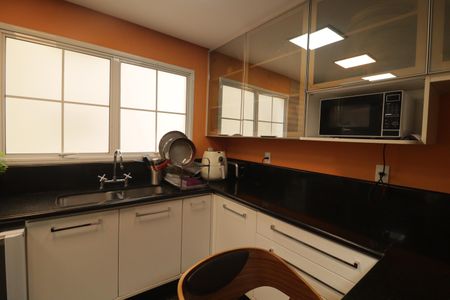 Apartamento à venda com 157m², 3 quartos e 3 vagasCozinha