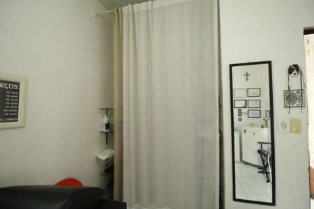 Casa à venda com 250m², 2 quartos e 3 vagasEdícula  - Despensa