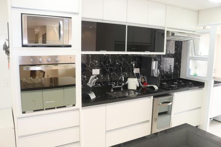 Apartamento à venda com 106m², 3 quartos e 3 vagasCozinha