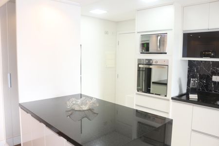Apartamento à venda com 106m², 3 quartos e 3 vagasCozinha
