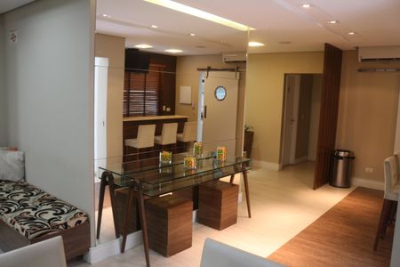 Apartamento à venda com 106m², 3 quartos e 3 vagasÁrea comum - Salão de festas