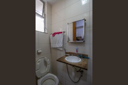 Apartamento para alugar com 164m², 4 quartos e 3 vagas Apartamento para alugar com 164m², 4 quartos e 3 vagasBanheiro de Serviço