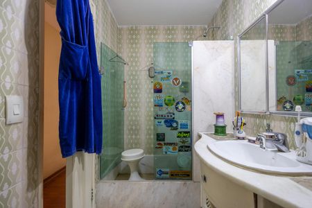 Apartamento para alugar com 164m², 4 quartos e 3 vagas Apartamento para alugar com 164m², 4 quartos e 3 vagasBanheiro