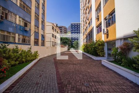 Apartamento para alugar com 164m², 4 quartos e 3 vagas Apartamento para alugar com 164m², 4 quartos e 3 vagasPlayground