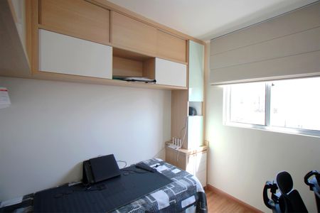 Apartamento à venda com 70m², 3 quartos e 2 vagasQuarto 2