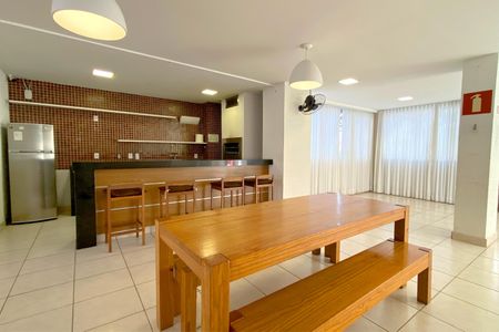 Apartamento à venda com 70m², 3 quartos e 2 vagas Apartamento à venda com 70m², 3 quartos e 2 vagasÁrea comum - Espaço Gourmet